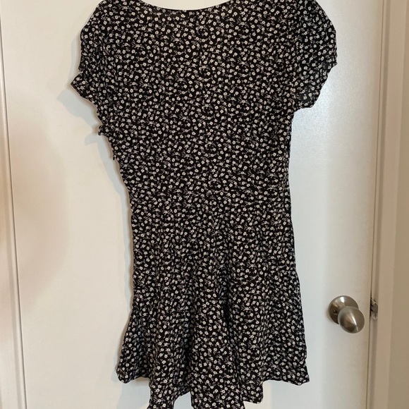 Garage flowy romper 🐠 - Picture 2 of 3